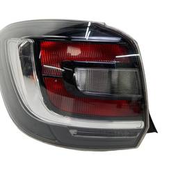 LANTERNA TRASEIRA ESQUERDA SANDERO 2015 2016 A 2020 FUME