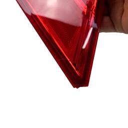 LANTERNA TRASEIRA DIREITA ACCORD 2013 A2015 (CANTO) QUEBRADA