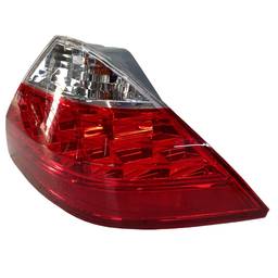 LANTERNA TRASEIRA DIREITA ACCORD 2013 A2015 (CANTO) QUEBRADA