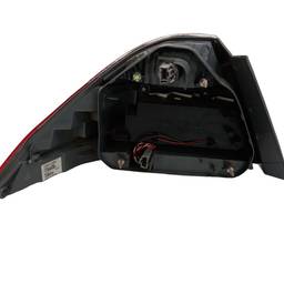 LANTERNA TRASEIRA DIREITA ACCORD 2013 A2015 (CANTO) QUEBRADA