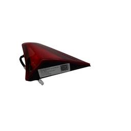LANTERNA TRASEIRA DIREITA KICKS 2017 2018 A 2021 (MALA)