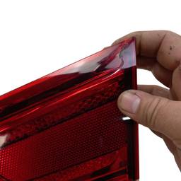 LANTERNA TRASEIRA DIREITA COBALT 2016 A 2020 (MALA) QUEBRADA