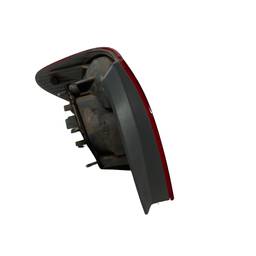 LANTERNA TRAS DIR COROLLA 2003 A 2008 (CANTO) PISCA AMBAR 