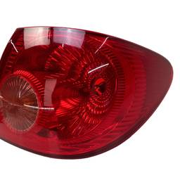 LANTERNA TR DIR COROLLA 2003 A08 (CANTO) PISCA ROSA QUEBRADA