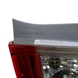 LANTERNA TRASEIRA DIR COROLLA 2012 A 2014 (CANTO) QUEBRADA