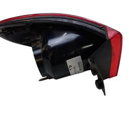 LANTERNA TRAS DIR TIGUAN 2010 A 2011 (CANTO) COM DETALHES