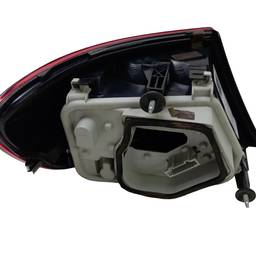 LANTERNA TRASEIRA DIREITA GOL G5 FUME COM RISCOS