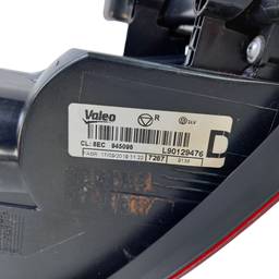 LANTERNA TRASEIRA DIREITA VIRTUS 2018 A2022 (CANTO) QUEBRADA