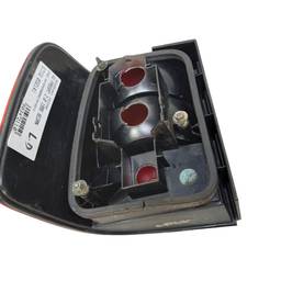 LANTERNA TRASEIRA DIREITA PASSAT 1993 A 1997 SEDAN CANTO