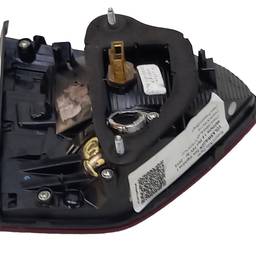 LANTERNA TRASEIRA DIREITA FOX 2015 A 2022 FUME (MALA)