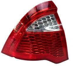 LANTERNA TRASEIRA ESQUERDA FUSION 2010 A 2012 QUEBRADA