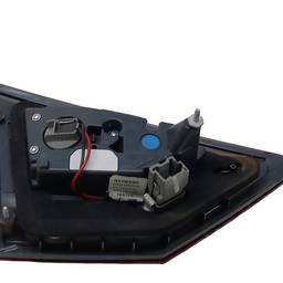 LANTERNA TRASEIRA DIREITA FUSION 2013 A 2016 (MALA)