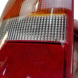  LANTERNA TRASEIRO ESQUERDO MONDEO SW 1993 A 2000 CANTO