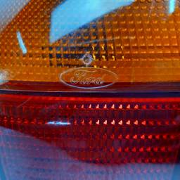 LANTERNA TRASEIRO ESQUERDO MONDEO HATCH 1993 A 1995