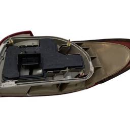 LANTERNA TRASEIRO ESQUERDO MONDEO HATCH 1993 A 1995