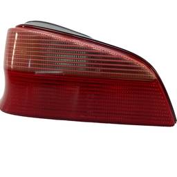 Lanterna Traseira Esquerda Peugeot 106 1996 a 2002