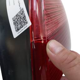 LANTERNA TRASEIRA DIR PEUGEOT 206 1999 A 2004 COM DETALHES