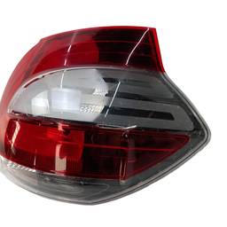 LANTERNA TRASEIRA DIREITA  MOBI 2017/ COM DETALHES