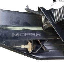 LANTERNA TRASEIRA DIREITA  MOBI 2017/