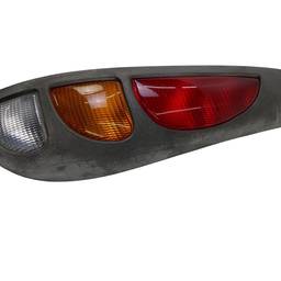 LANTERNA TRASEIRA DIREITA MAREA WEEKEND 1998 A 2007