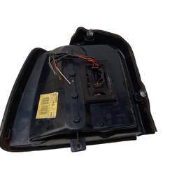  LANTERNA TRASEIRA DIREITA TEMPRA 1996 A 1999 BICOLOR