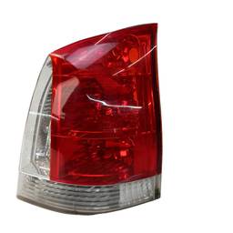 LANTERNA TRASEIRA DIREITA PALIO G3 04/17 BICOLOR DETALHES