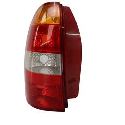 Lanterna Tras Esq Palio Weekend Fire G2 2001 a 2004 Detalhes