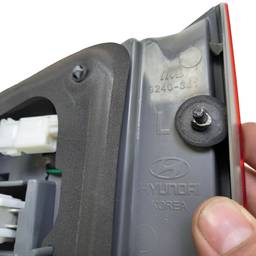 LANTERNA TRASEIRA ESQUERDA VERA CRUZ 2007 A 2012 (MALA) LED