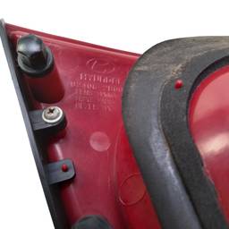 LANTERNA TRASEIRA DIREITA SANTA FÉ 2006 2007 A 2010 (MALA)