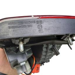 LANTERNA TRASEIRA DIREITA ELANTRA 2012 A 2016 (MALA)