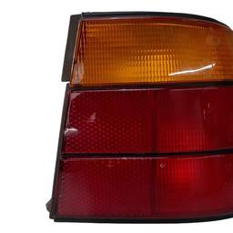 Lanterna Traseira Direita Bmw E36 540 1988 a 1996 (canto)