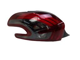 LANTERNA TRAS ESQ PEUGEOT 208 2013 A 2020 FUMÊ GUIA QUEBRADO