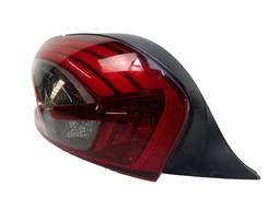 LANTERNA TRAS ESQ PEUGEOT 208 2013 A 2020 FUMÊ GUIA QUEBRADO