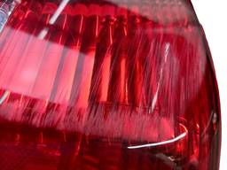 LANTERNA TRASEIRA DIREITA LIVINA 2010 A 2014 COM RISCOS