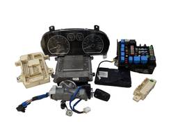 Kit Modulo Injeção I30 2.0  Manual 10/12 5WY1C91B 3914023821