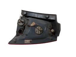 LANTERNA TRASEIRA ESQUERDA SORENTO 2010 2011 A 2013 (CANTO)