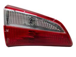 Lanterna Traseira Esquerda HB20 Hatch 2013 a 2019 (mala)