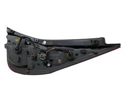 LANTERNA TRASEIRA ESQUERDA I30 2010 A 2012 QUEBRADA