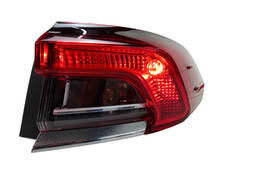 LANTERNA TRASEIRA DIREITA COROLLA 2020/ CANTO S/LED ORIGINAL