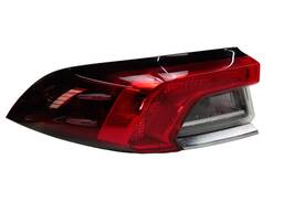 LANTERNA T/E COROLLA 20/ (CANTO) S/ LED CONSERTO NO SUPORTE