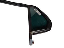 VIDRO PORTA TRASEIRA ESQUERDA (FIXO) TRACKER 2014 A 2019