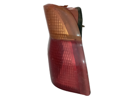 LANTERNA TRASEIRA DIREITA ESCORT EUROPEU 1993 A 1996