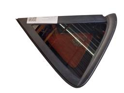 VIDRO LATERAL TRASEIRO DIREITO NEW FIESTA HATCH 2011 A 2019