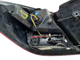 LANTERNA TRASEIRA DIREITA CRUZE 2017 2018 19/ HATCH 