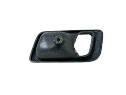 ACABAMENTO INT. MAÇANETA TRAS ESQUERDA PALIO SIENA 04 A 12