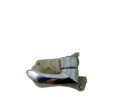 MAÇANETA INTERNA DIANTEIRA DIREITA AZERA 2008 2009 A 2011