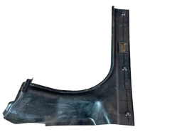 ACABAMENTO PORTA MALAS DIREITO AZERA 2007 A 2011 857853L000 