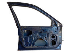 PORTA DIANTEIRA ESQUERDA VECTRA 1997 A 2005