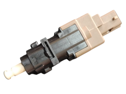 INTERRUPTOR SENSOR PEDAL EMBREAGEM ORIGINAL FIAT 46840511