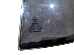 VIDRO VIGIA LATERAL TRASEIRO ESQUERDO NOVO UNO VIVACE